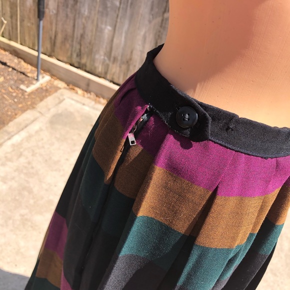 Perfect Autumn Vintage pleated skirt - Picture 9 of 12